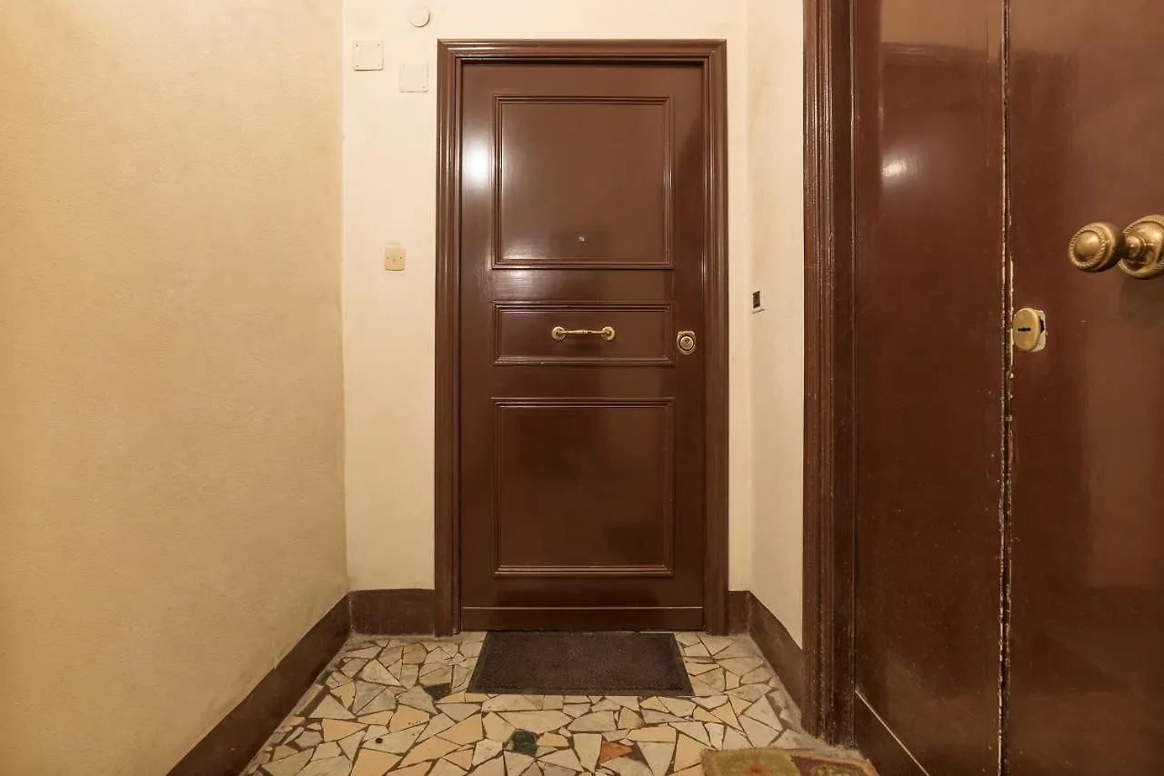 Villa Borghese Roomy Flat روما شقة